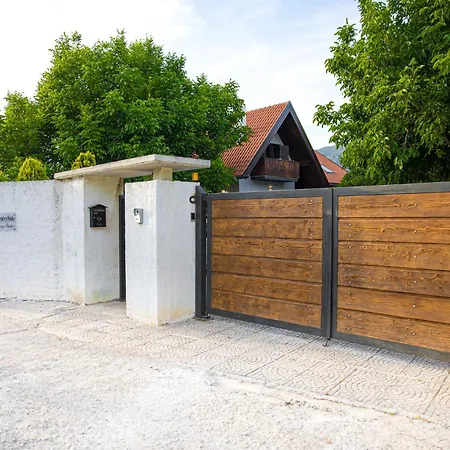 Countryside Luxury 乡村民宿